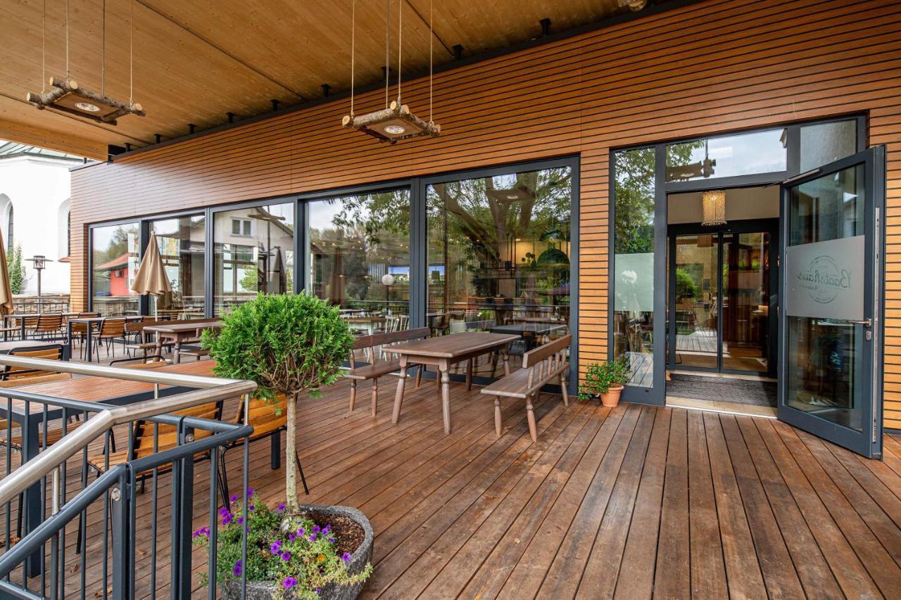 Landgasthof Moser & Restaurant Bootshaus Windorf  Екстер'єр фото