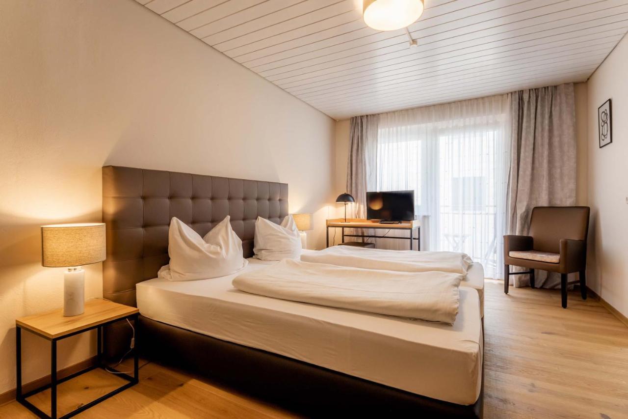 Landgasthof Moser & Restaurant Bootshaus Windorf  Екстер'єр фото
