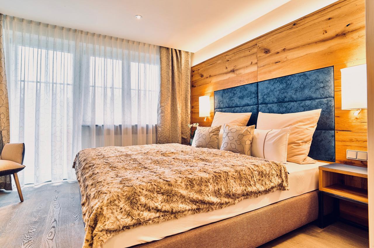 Landgasthof Moser & Restaurant Bootshaus Windorf  Екстер'єр фото